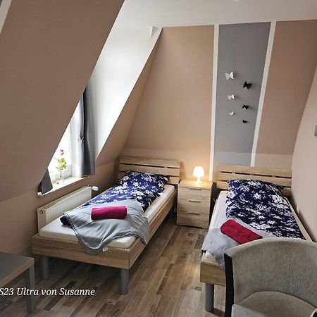 Gemuetl Wohnung Mit Blick Auf Den Hafen Bremerhaven Exterior photo